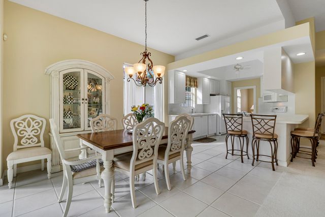 8337 SE Angelina Court, Hobe Sound, FL 33455