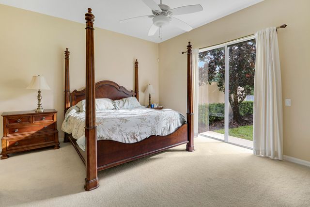 8337 SE Angelina Court, Hobe Sound, FL 33455