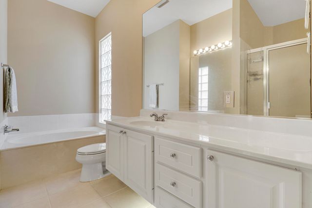 8337 SE Angelina Court, Hobe Sound, FL 33455