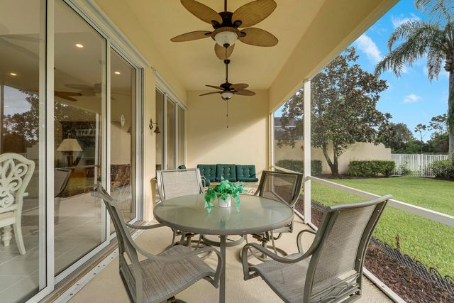 8337 SE Angelina Court, Hobe Sound, FL 33455