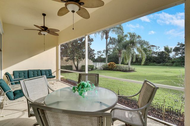 8337 SE Angelina Court, Hobe Sound, FL 33455