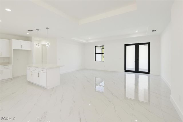 612 Ames ST E, Lehigh Acres, FL 33974