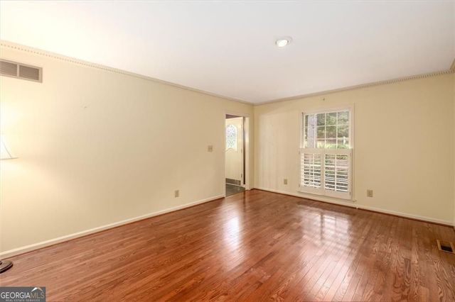 2123 Mountain Creek Drive, Smoke Rise, GA 30087