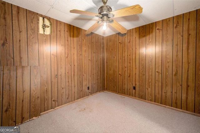 2123 Mountain Creek Drive, Smoke Rise, GA 30087