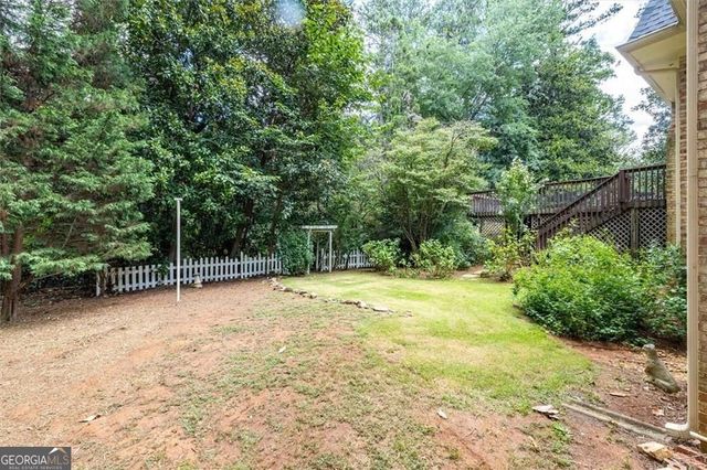 2123 Mountain Creek Drive, Smoke Rise, GA 30087