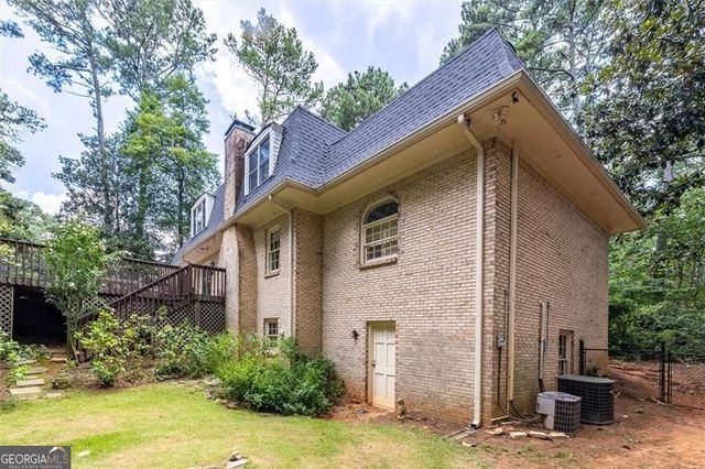 2123 Mountain Creek Drive, Smoke Rise, GA 30087