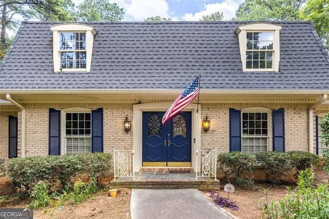 2123 Mountain Creek Drive, Smoke Rise, GA 30087