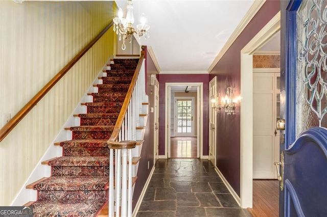 2123 Mountain Creek Drive, Smoke Rise, GA 30087
