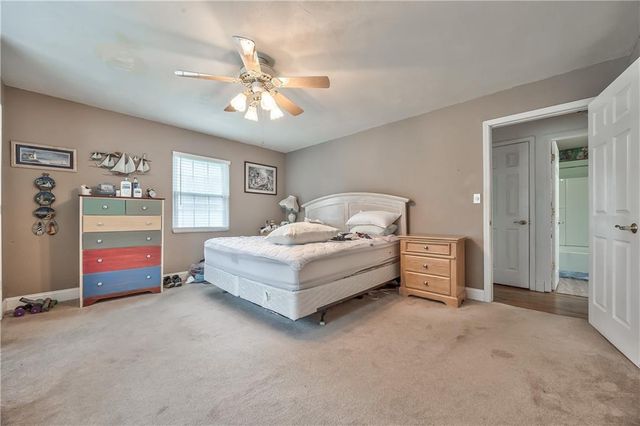 7022 Marty Street, Overland Park, KS 66204