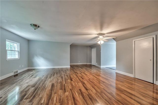 7022 Marty Street, Overland Park, KS 66204