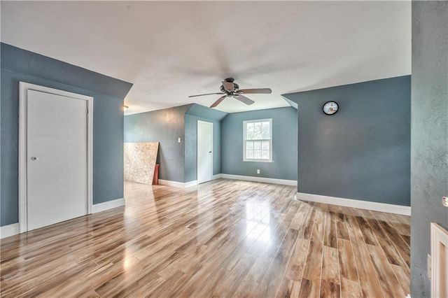 7022 Marty Street, Overland Park, KS 66204