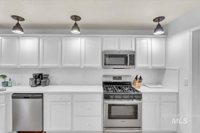 8923 W Banjo Drive, Boise, ID 83709
