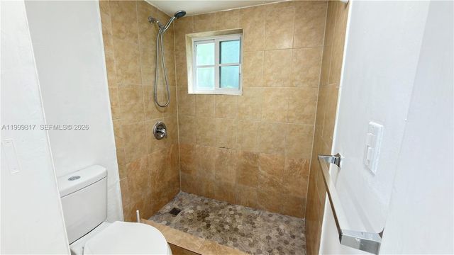 403 SW 148th Ave 3B, Pembroke Pines, FL 33027