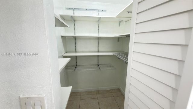 403 SW 148th Ave 3B, Pembroke Pines, FL 33027