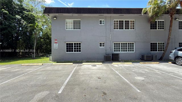 403 SW 148th Ave 3B, Pembroke Pines, FL 33027