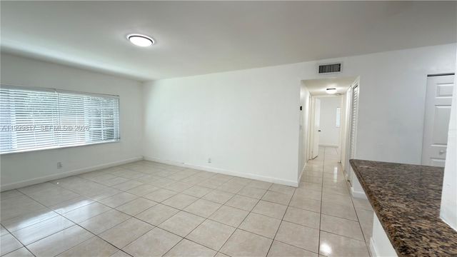 403 SW 148th Ave 3B, Pembroke Pines, FL 33027