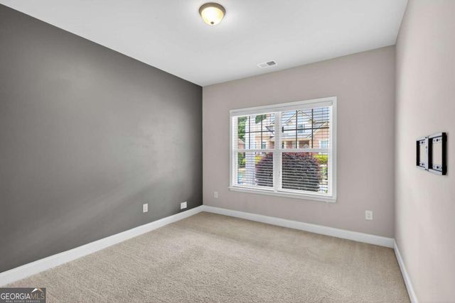 5390 Hennessy Circle, Atlanta, GA 30349