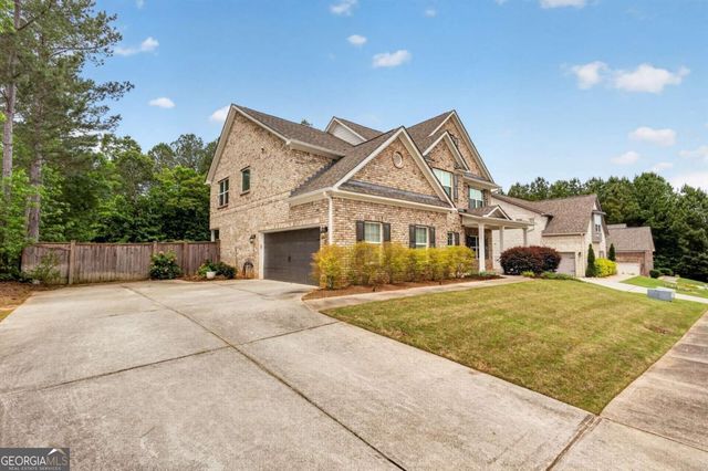 5390 Hennessy Circle, Atlanta, GA 30349