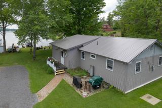 10 Old Town Road, Castleton, VT 05735