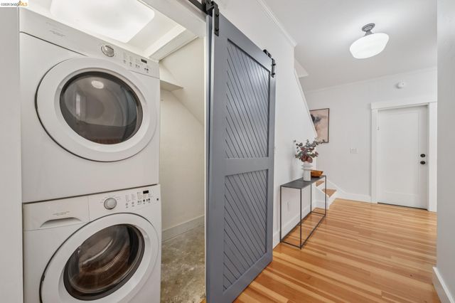 5933 Fremont St, Oakland, CA 94608