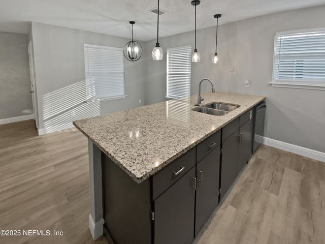 330 DUDLEY Street, Atlantic Beach, FL 32233