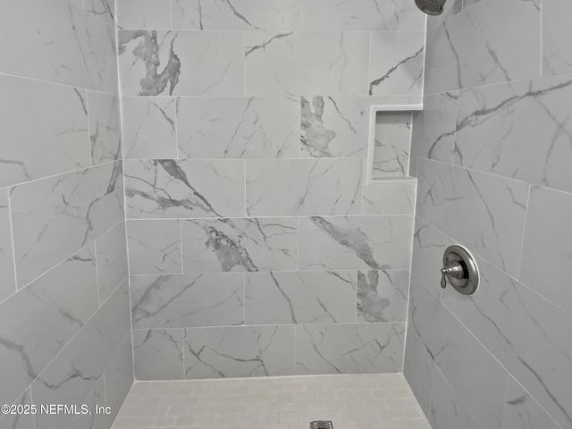 330 DUDLEY Street, Atlantic Beach, FL 32233