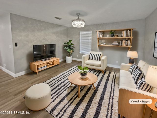 330 DUDLEY Street, Atlantic Beach, FL 32233