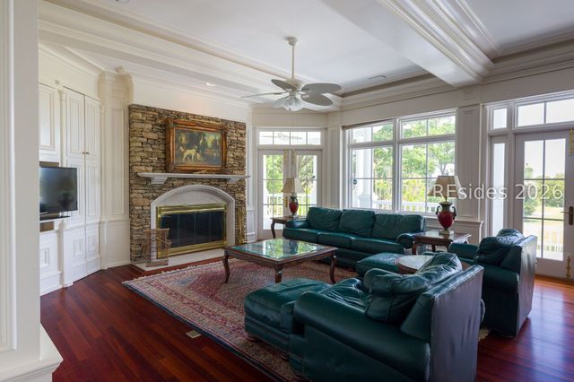 87 Fuskie Ln, Daufuskie Island, SC 29915