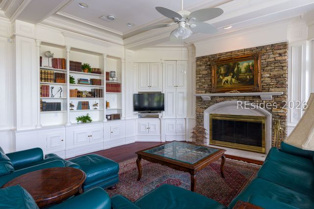 87 Fuskie Ln, Daufuskie Island, SC 29915