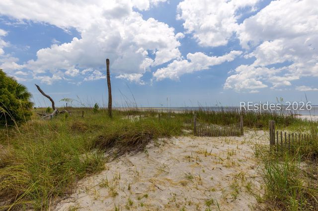 87 Fuskie Ln, Daufuskie Island, SC 29915