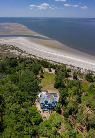 87 Fuskie Ln, Daufuskie Island, SC 29915