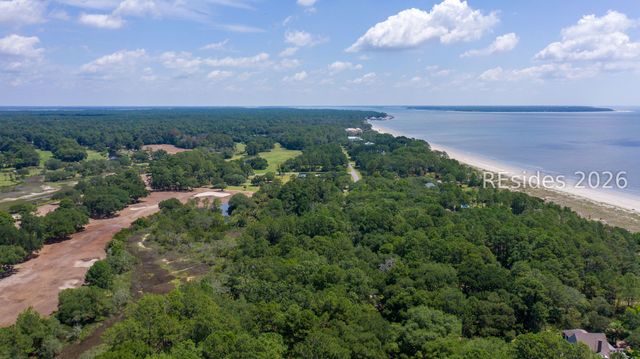 87 Fuskie Ln, Daufuskie Island, SC 29915