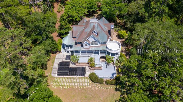 87 Fuskie Ln, Daufuskie Island, SC 29915
