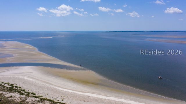 87 Fuskie Ln, Daufuskie Island, SC 29915