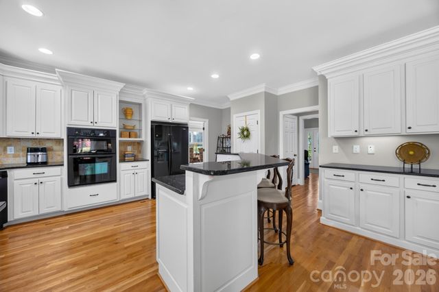 105 Mandarin Drive, Mooresville, NC 28117