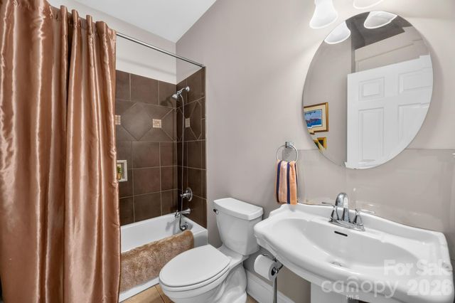 105 Mandarin Drive, Mooresville, NC 28117
