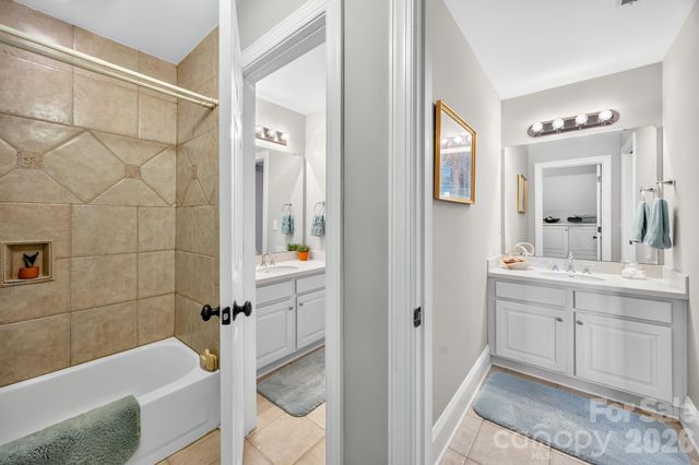 105 Mandarin Drive, Mooresville, NC 28117