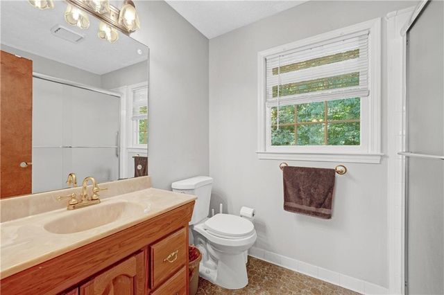 5201 Beechwood Forest Drive, Lithonia, GA 30038