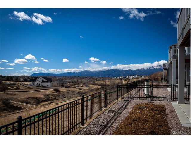 4515 Peak Crest Vw, Colorado Springs, CO 80918