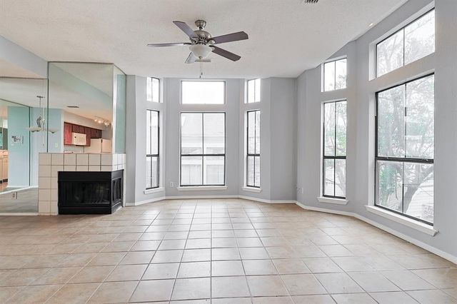 3420 Country Club Drive W 214, Irving, TX 75038