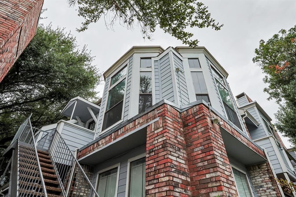 3420 Country Club Drive W 214, Irving, TX 75038