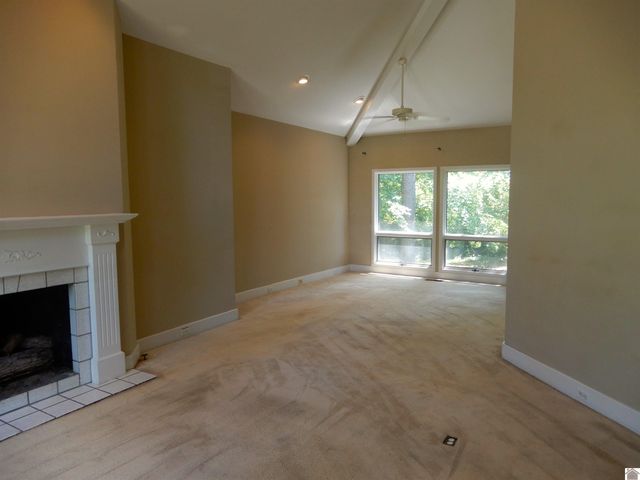 643 Whitney Drive, Paducah, KY 42001