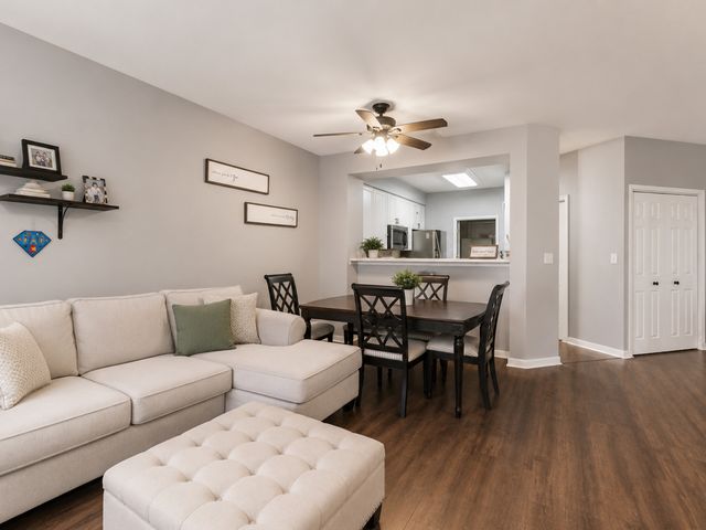 2917 Stockton Court 2917, Naperville, IL 60564