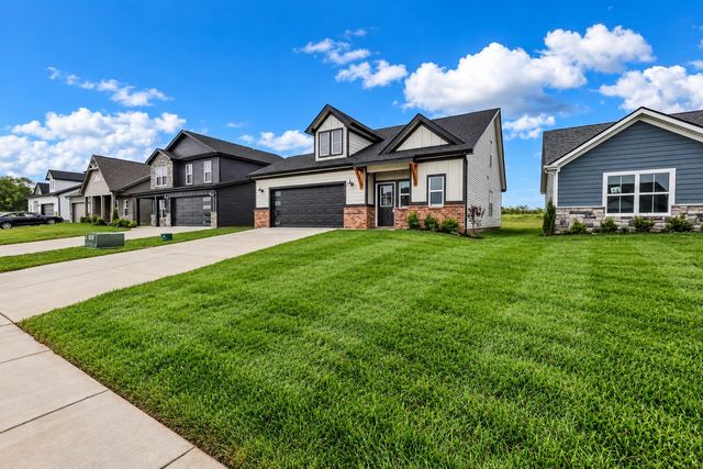 2725 Brewster Dr, Clarksville, TN 37042