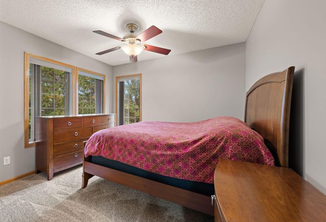 1423 Hunter Hill Road, Hudson, WI 54016