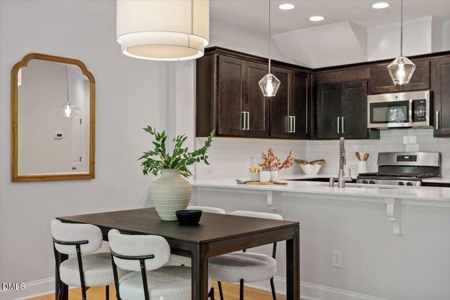 149 Manordale Drive, Chapel Hill, NC 27517