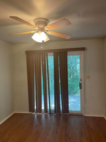 424 Deerpath Drive W, Schererville, IN 46375