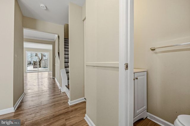 28 E PERPEN COURT, Newark, DE 19702