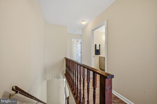 28 E PERPEN COURT, Newark, DE 19702