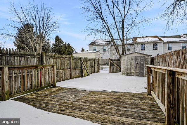 28 E PERPEN COURT, Newark, DE 19702